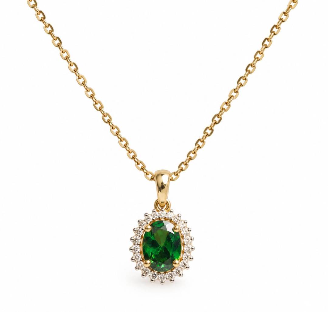Manal Cluster Diamond Pendant